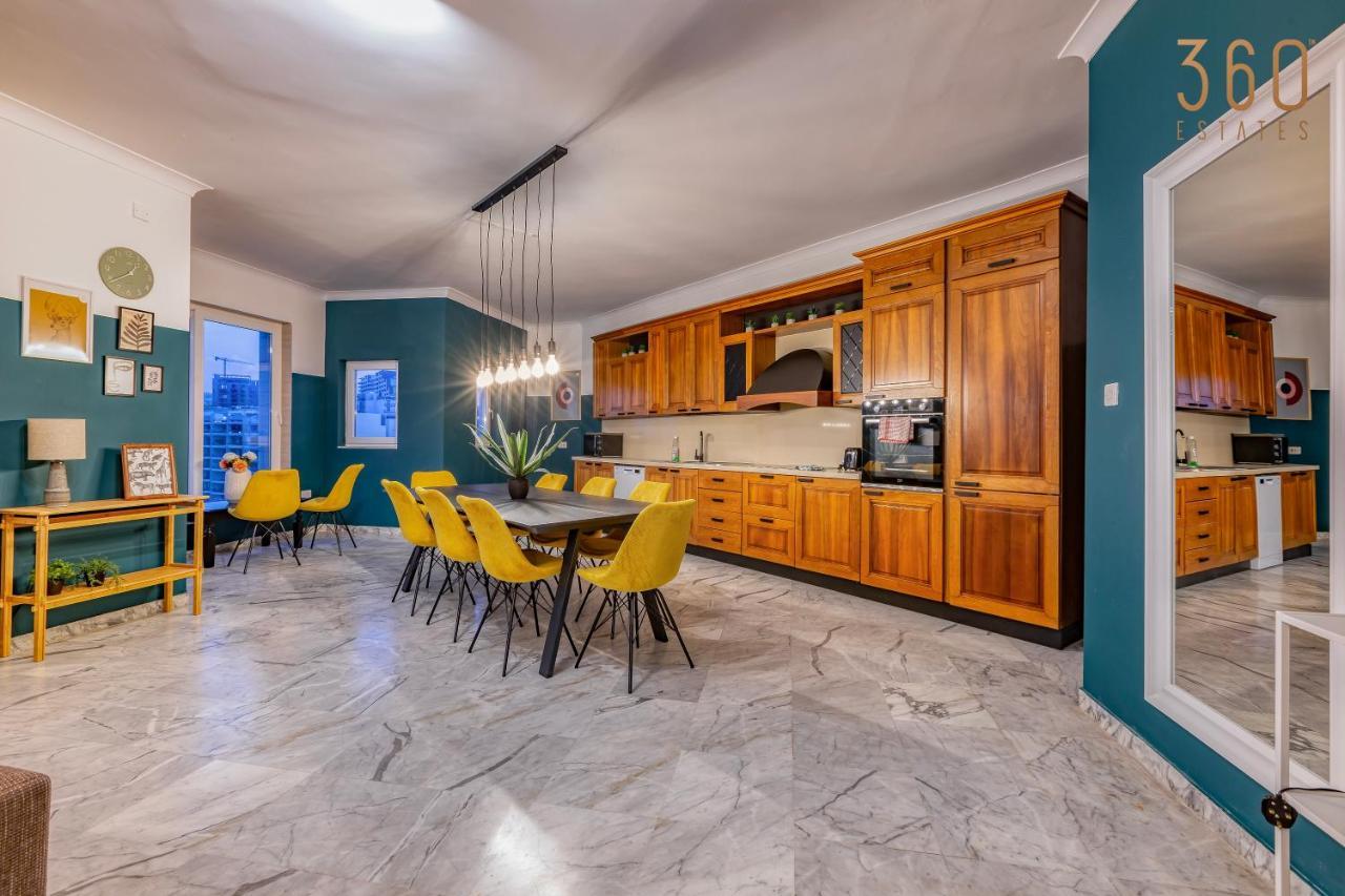 Stunning, Seafront 3br In The Heart Of By 360 Estates Apartment *