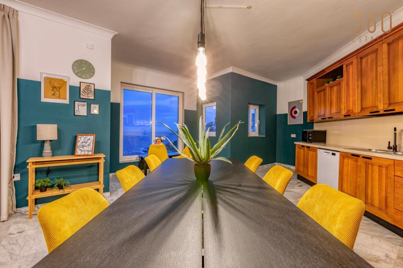 Apartment Stunning, Seafront 3br In The Heart Of By 360 Estates Sliema